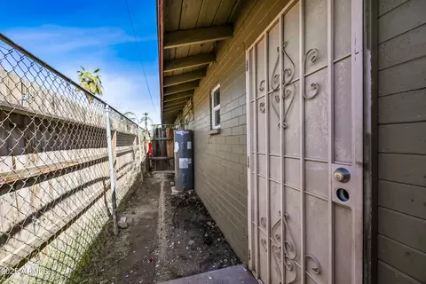Exterior - 2237 E Taylor St, Phoenix, AZ 85006 photo 1 of 1