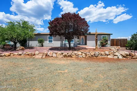 1100 N Summer Sweet Ln, Dewey, AZ 86327