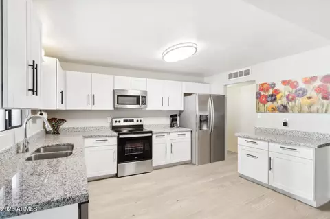 Kitchen - 3410 Everett Dr, Phoenix, AZ 85032 photo 1 of 5