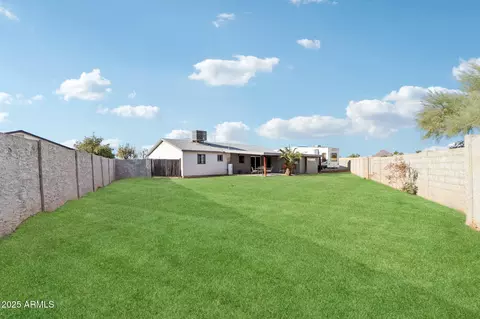 Exterior - 3410 Everett Dr, Phoenix, AZ 85032 photo 4 of 5
