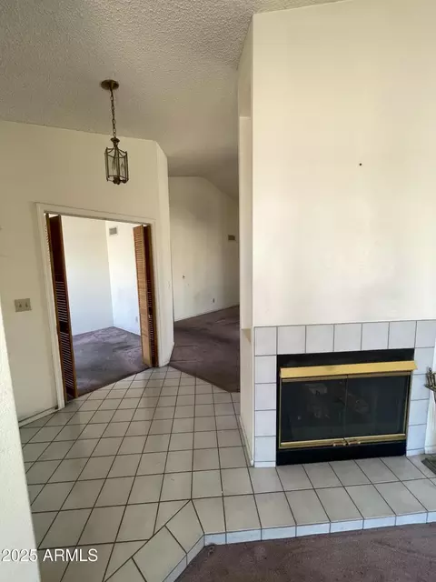 Entry Way - 4008 E Knox Rd, Phoenix, AZ 85044 photo 1 of 1