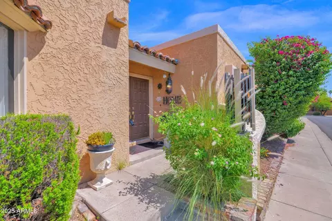 Other - 1040 E Clinton St, Phoenix, AZ 85020 photo 2 of 4
