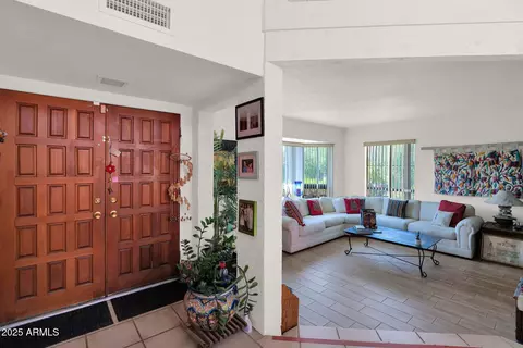 Entry Way - 1040 E Clinton St, Phoenix, AZ 85020 photo 1 of 1