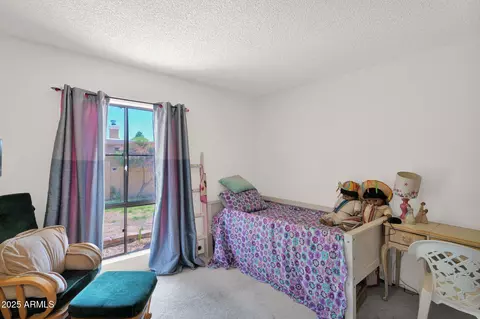 Bedroom - 1040 E Clinton St, Phoenix, AZ 85020 photo 3 of 3