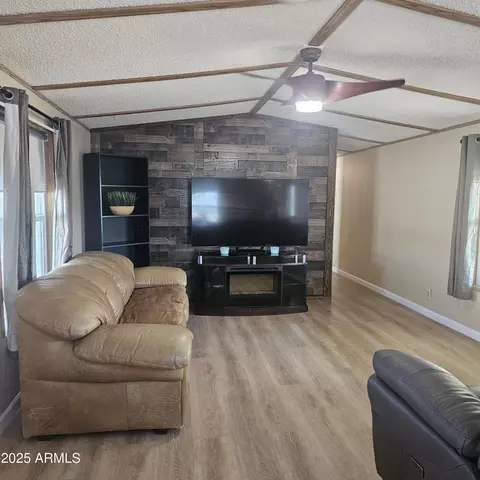 1325 N Delaware Dr, Apache Junction, AZ 85120 photo 5