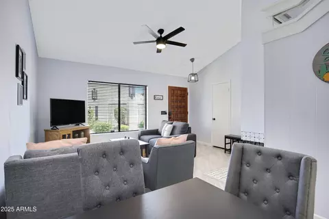 Dining - 848 E Morningside Dr, Phoenix, AZ 85022 photo 1 of 3