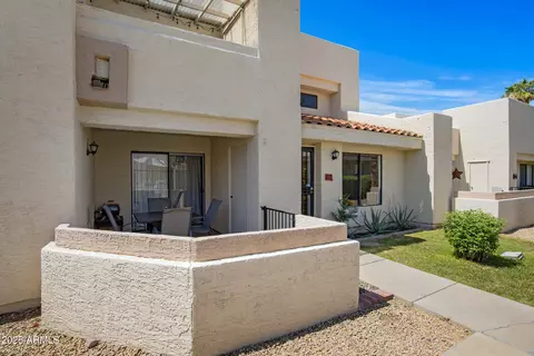 Exterior - 848 E Morningside Dr, Phoenix, AZ 85022 photo 2 of 5