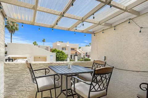 Exterior - 848 E Morningside Dr, Phoenix, AZ 85022 photo 4 of 5