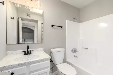 Bath - 619 E Jensen St #14, Mesa, AZ 85203 photo 2 of 2