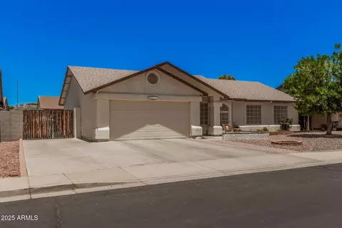 Exterior - 10852 E Contessa St, Mesa, AZ 85207 photo 3 of 8