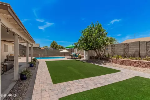 Exterior - 10852 E Contessa St, Mesa, AZ 85207 photo 5 of 8