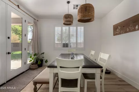 465 E Frances Ln, Gilbert, AZ 85295 photo 7