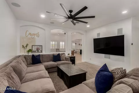 465 E Frances Ln, Gilbert, AZ 85295 photo 16