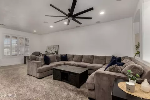 465 E Frances Ln, Gilbert, AZ 85295 photo 14