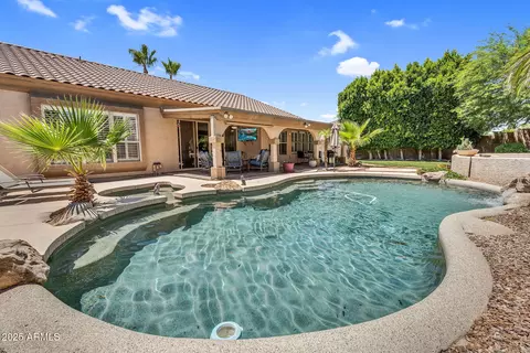 6352 W Hackamore Dr, Phoenix, AZ 85083 photo 8