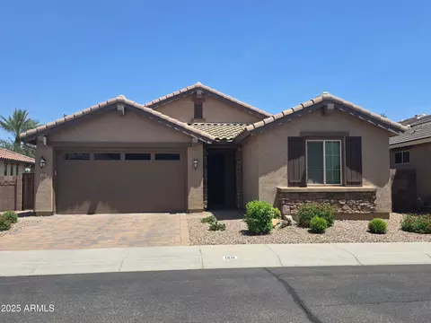 120 E Horseshoe Dr, Chandler, AZ 85249