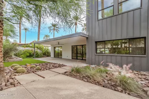 Exterior - 4312 E Roma Ave, Phoenix, AZ 85018 photo 5 of 5