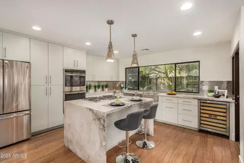 Kitchen - 4312 E Roma Ave, Phoenix, AZ 85018 photo 3 of 3