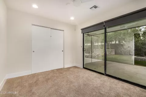 Bedroom - 4312 E Roma Ave, Phoenix, AZ 85018 photo 6 of 8