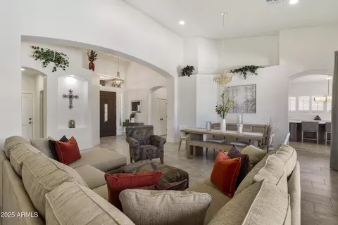 Living - 5332 E Thunder Hawk Rd, Cave Creek, AZ 85331 photo 1 of 4