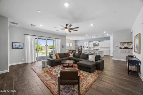 Other - 2514 E Pleasant Ln, Phoenix, AZ 85042 photo 1 of 10