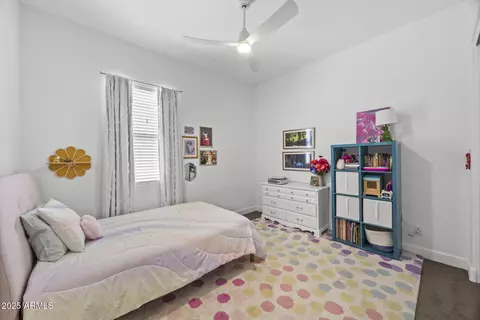 Bedroom - 2514 E Pleasant Ln, Phoenix, AZ 85042 photo 5 of 6