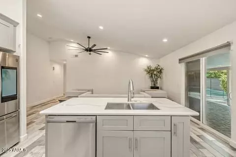 Kitchen - 807 E San Remo Ave, Gilbert, AZ 85234 photo 7 of 8