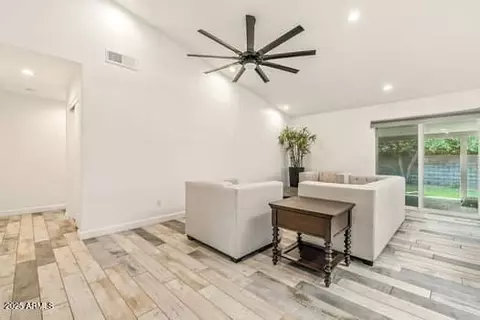 Living - 807 E San Remo Ave, Gilbert, AZ 85234 photo 4 of 4
