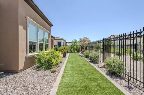 699 E Watermelon Ln, Queen Creek, AZ 85140