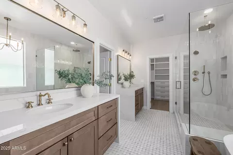 Bath - 2743 E Virginia St, Gilbert, AZ 85296 photo 1 of 7