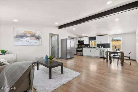 16523 N Queen Esther Dr, Surprise, AZ 85378
