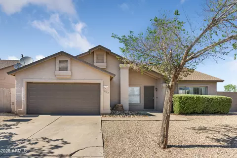 10702 W Orangewood Ave, Glendale, AZ 85307