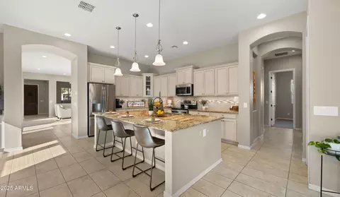 4341 Evelyn St, Gilbert, AZ 85295