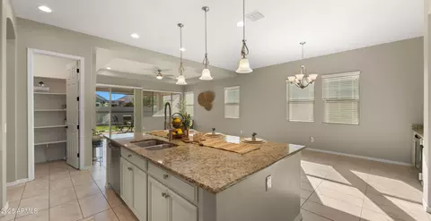 4341 Evelyn St, Gilbert, AZ 85295 photo 7