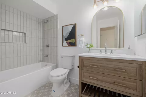 Bath - 2753 E Aster Dr, Phoenix, AZ 85032 photo 1 of 2