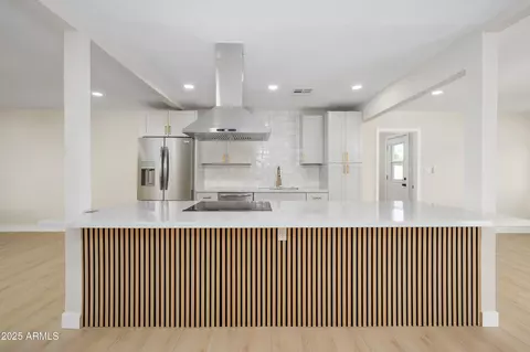 2608 W Aster Dr, Phoenix, AZ 85029