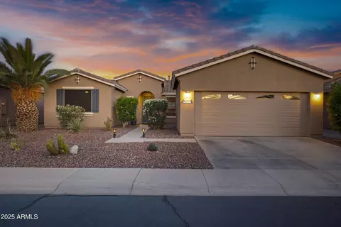 42711 W Darter Dr, Maricopa, AZ 85138