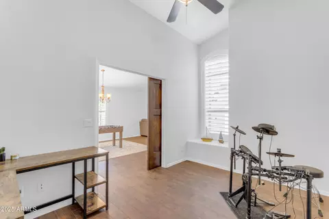 4301 E Abraham Ln, Phoenix, AZ 85050 photo 21