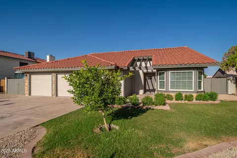 11615 N 77th Dr, Peoria, AZ 85345
