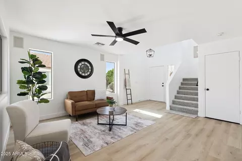 2112 S 160th Dr, Goodyear, AZ 85338