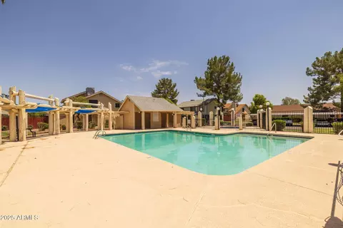 Exterior - 2455 E Broadway Rd #122, Mesa, AZ 85204 photo 12 of 14