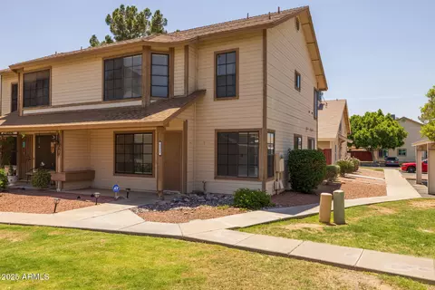 Exterior - 2455 E Broadway Rd #122, Mesa, AZ 85204 photo 3 of 14