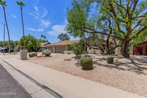 Exterior - 4532 E Sandra Ter, Phoenix, AZ 85032 photo 5 of 6