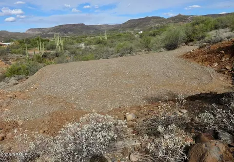 33300 S Old Black Canyon Hwy #1, Black Canyon City, AZ 85324