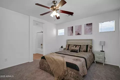 Bedroom - 1420 E Sonrisas St, Phoenix, AZ 85040 photo 2 of 8