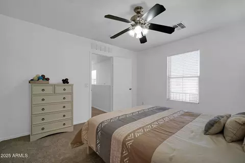 Bedroom - 1420 E Sonrisas St, Phoenix, AZ 85040 photo 8 of 8