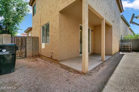Exterior - 1420 E Sonrisas St, Phoenix, AZ 85040 photo 5 of 5