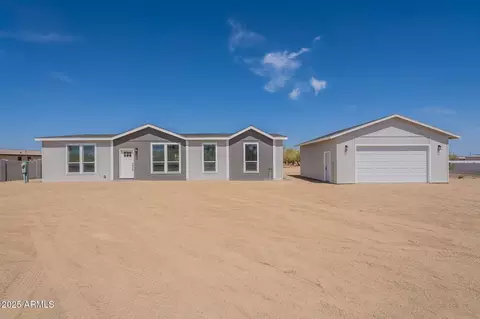 1623 N Monterey Dr, Apache Junction, AZ 85120 photo 2