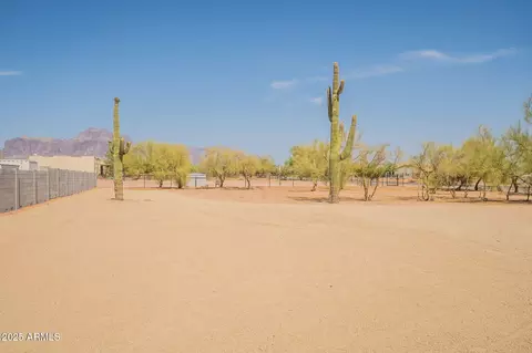 1623 N Monterey Dr, Apache Junction, AZ 85120 photo 38