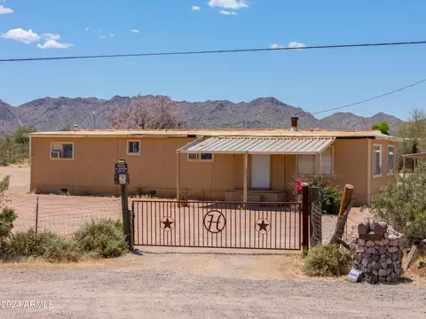270 S Ralston Rd, Maricopa, AZ 85139